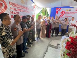 Peringati Hari Bhayangkara ke-79, Polresta Cilacap Turut Menyalurkan Program Bedah Rumah Kepada Masyarakat.