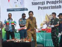 Bea Cukai dan Pemkab Cilacap Musnahkan 900.572 Batang Rokok Ilegal