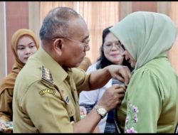 Bupati Simalungun Kukuhkan Ny Darmawati Anton Achmad Saragih Sebagai Bunda PAUD