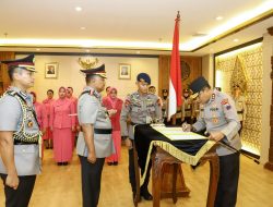 Polda Jateng Gelar Sertijab Kapolresta Cilacap, Kombes Ruruh Jadi Ajudan Wapres, Kombes Budi Adhy Buono Resmi Jabat Kapolresta*