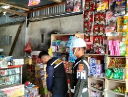 Operasi Pasar Peredaran Rokok Ilegal antara Bea Cukai Morowali dengan Subdenpom Morowali