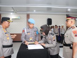 Kapolresta Cilacap Pimpin Sertijab Kasat Binmas dan Pelantikan Kapolsek Cipari*