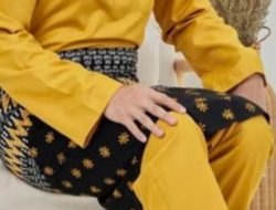 Diduga Pesanan Atau Titipan Bakalan Baju Teluk Belanga Berwarna Kuning di Iring Dengan Songket Nya.Harga 1 Satu Juta 