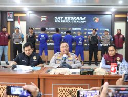 Polresta Cilacap Amankan 82 Pelaku Anarkis di Gedung DPRD Kabupaten Cilacap*