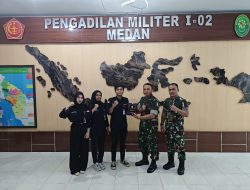 KPS FH UNA GELAR KUNJUNGAN STUDI KE PENGADILAN MILITER I-02 MEDAN
