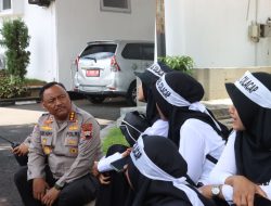 Aksi Damai Guru Madrasah Berlangsung Kondusif, Polresta Cilacap Kawal dengan Pendekatan Humanis*