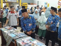 Bupati Dorong Minat Baca Masyarakat Cilacap Meningkat Melalui Pameran Literasi 