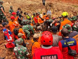 Update Terbaru Longsor di Cilacap: Korban Tewas 3 Orang, 20 dalam Pencarian