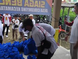 Wujud Peduli, Gerindra Cilacap Didukung Legislator Novita Bagikan 400 Paket Sembako untuk Korban Longsor