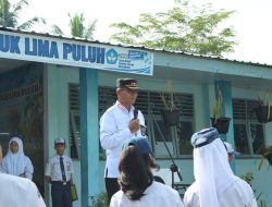 Kobarkan Semangat Anti Narkoba, Kalapas Pimpin Upacara Bendera di SMP 1 Datuk Limapuluh