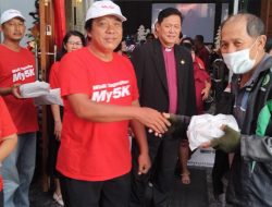 Momen Natal, GBI Kasih Setia Cilacap Bagikan Ratusan Nasi Kotak