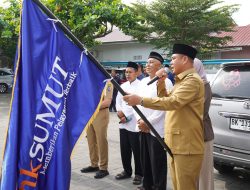 *Lepas Peserta Manasik Haji Akbar Bank Sumut, Wabup Syafrizal Tekankan Kesiapan Fisik Jemaah*