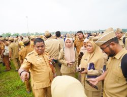 *Pimpin Apel Gabungan ASN,  Bupati Batu Bara Tekankan Disiplin dan Integritas Pelayanan*