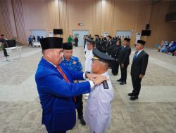 *Tingkatkan Kualitas Pelayanan, Bupati Baharuddin Lantik 33 Pejabat Pimpinan Tinggi Pratama dan Pejabat Administrator*