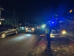 Kanit Gakkum Sat Lantas Pimpin Bluae Light Patrol Malam di Jalur Siantar Parapat ,Tegas Antisipasi Balap Liar dan Begal 
