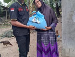 Menyambut Hari Raya Idul Adha 1447 H Ketua GM Grib Jaya Batu Bara Beri Sembako Kepada Orang Yang Kurung Mampu