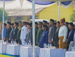*Bupati Batu Bara Pimpin Upacara Peringatan Hari Lahir Pancasila 2026, Bagikan 1.000 Bendera Merah Putih*