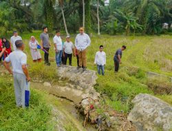 *Bupati Batu Bara Tinjau Irigasi di Desa Sei Muka, Siapkan Langkah Konkret Dukung Produktivitas 200 Hektare Lahan Pertanian*