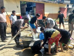 Sigap! Polsek Dolok Batu Nanggar Terjun Langsung Bantu Evakuasi Korban Banjir Luapan Sungai Sikam, 150 Rumah Warga Terdampak