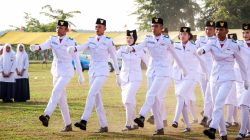 Wabup Syafrizal Pimpin Upacara Penurunan Bendera HUT ke-81 Kemerdekaan RI di Batu Bara*