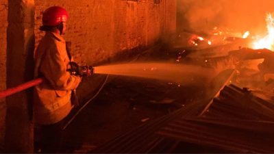 Rumah Warga di Cilacap Ludes Terbakar, 2 Motor Ikut Hangus