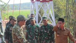 Pastikan Siap Digunakan, Dandim 0703/Cilacap Tinjau Jembatan Perintis Garuda di Wanareja
