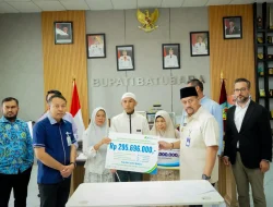 Bupati Batu Bara Serahkan Bantuan kepada Keluarga Korban Kebakaran PT EVYAP