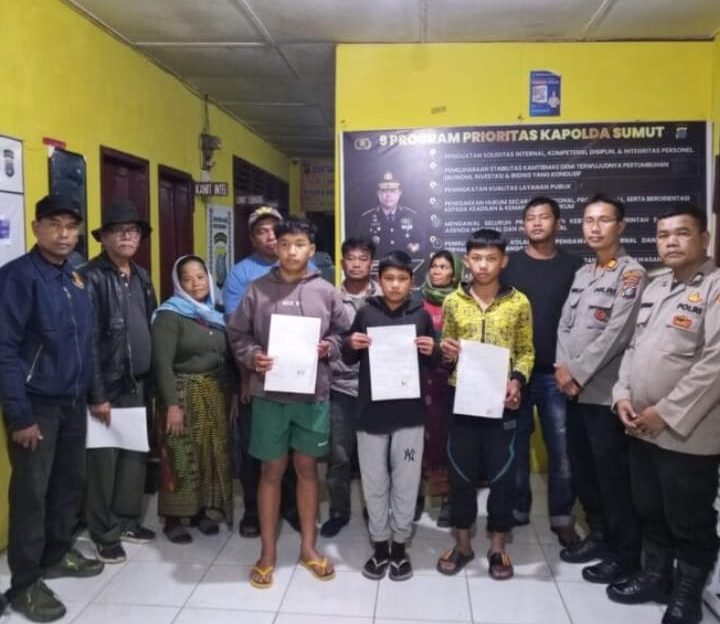 Reaksi Cepat Kapolsek Dolok Silau Gagalkan Tawuran Dini Hari, 13 Remaja dan 3 Kelewang Diamankan