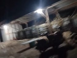 Diduga Lapak Solar Ilegal untuk Kebutuhan Alat Berat di Batukuda Mancak Dibekingi Oknum Berseragam Disorot,Ketum GWI Minta Pihak Berwenang Bertindak Tegas