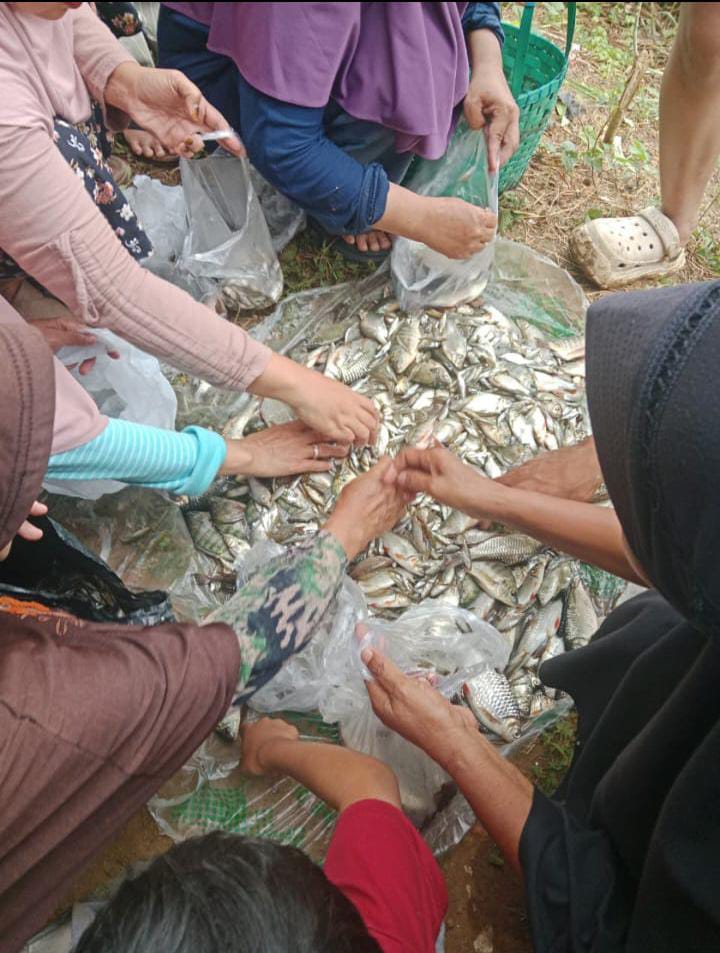 Pesta Rakyat Penangkapan Ikan di Bendungan Cilopadang 2.