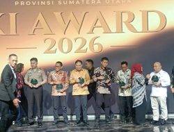 Bupati Batu Bara Raih Achievement Person Award pada KI Sumut Award 2026, Kabupaten Batu Bara Berpredikat Informatif