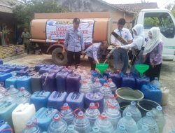 Aksi Sosial IPeKB Cilacap, Bantu 10 Ribu Liter Air Bersih untuk Warga Desa Bojong